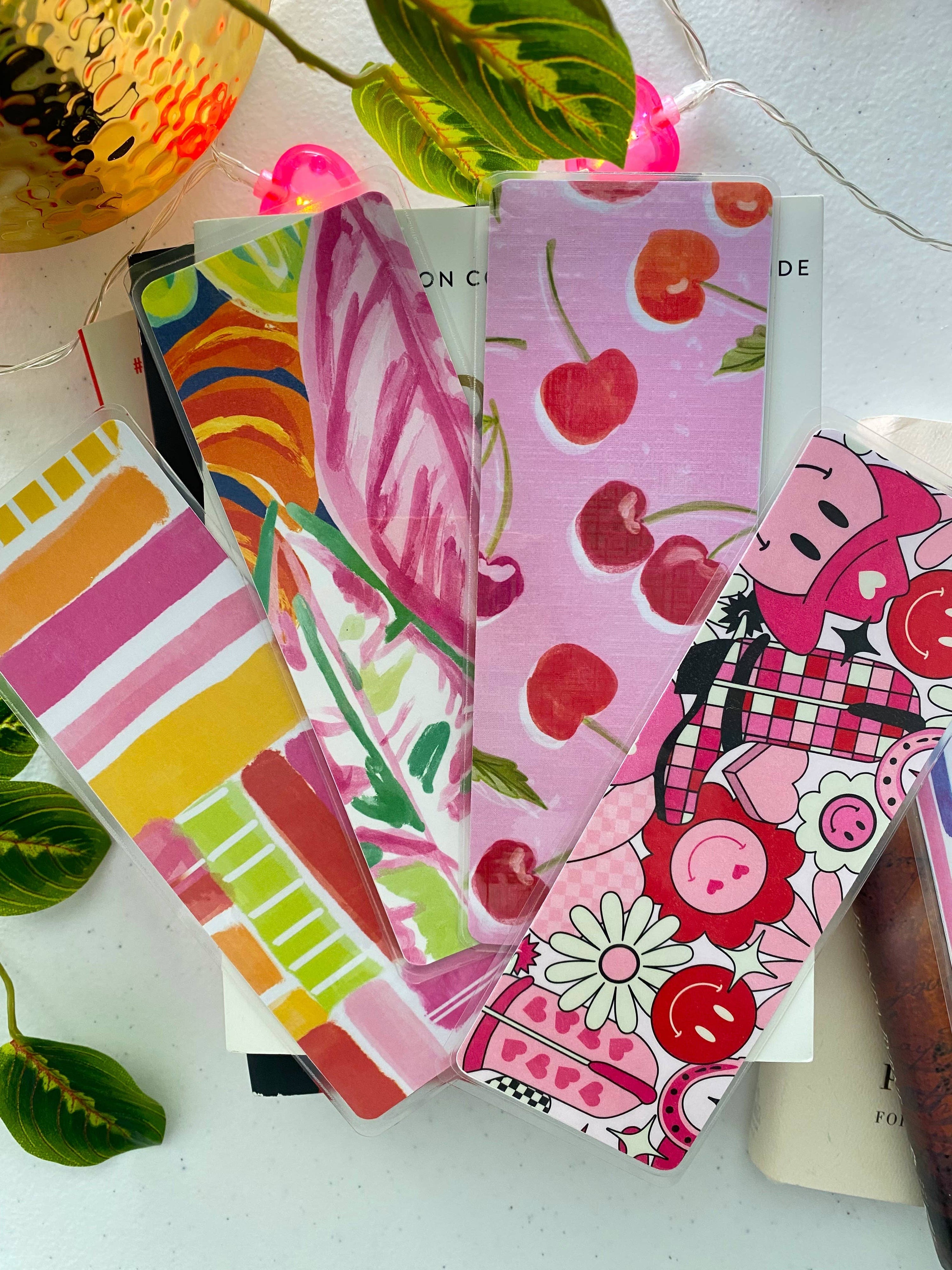 Bulk bookmarks laminated variety / Styles vary (Qty. 10)