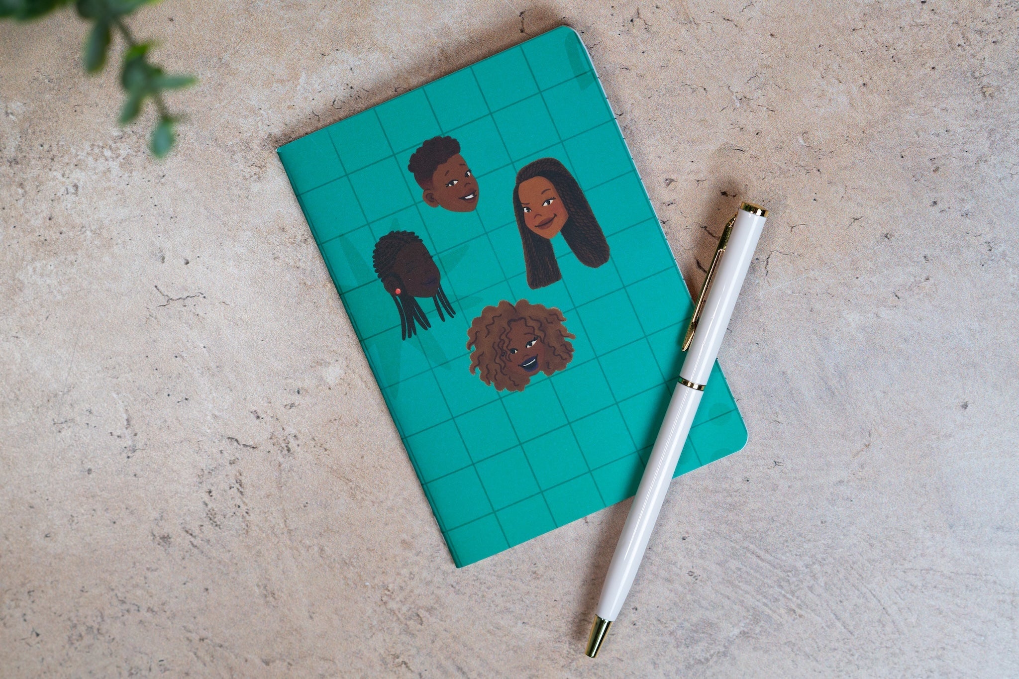 Black Girl Hairstyles Pocket Notebook - Blue