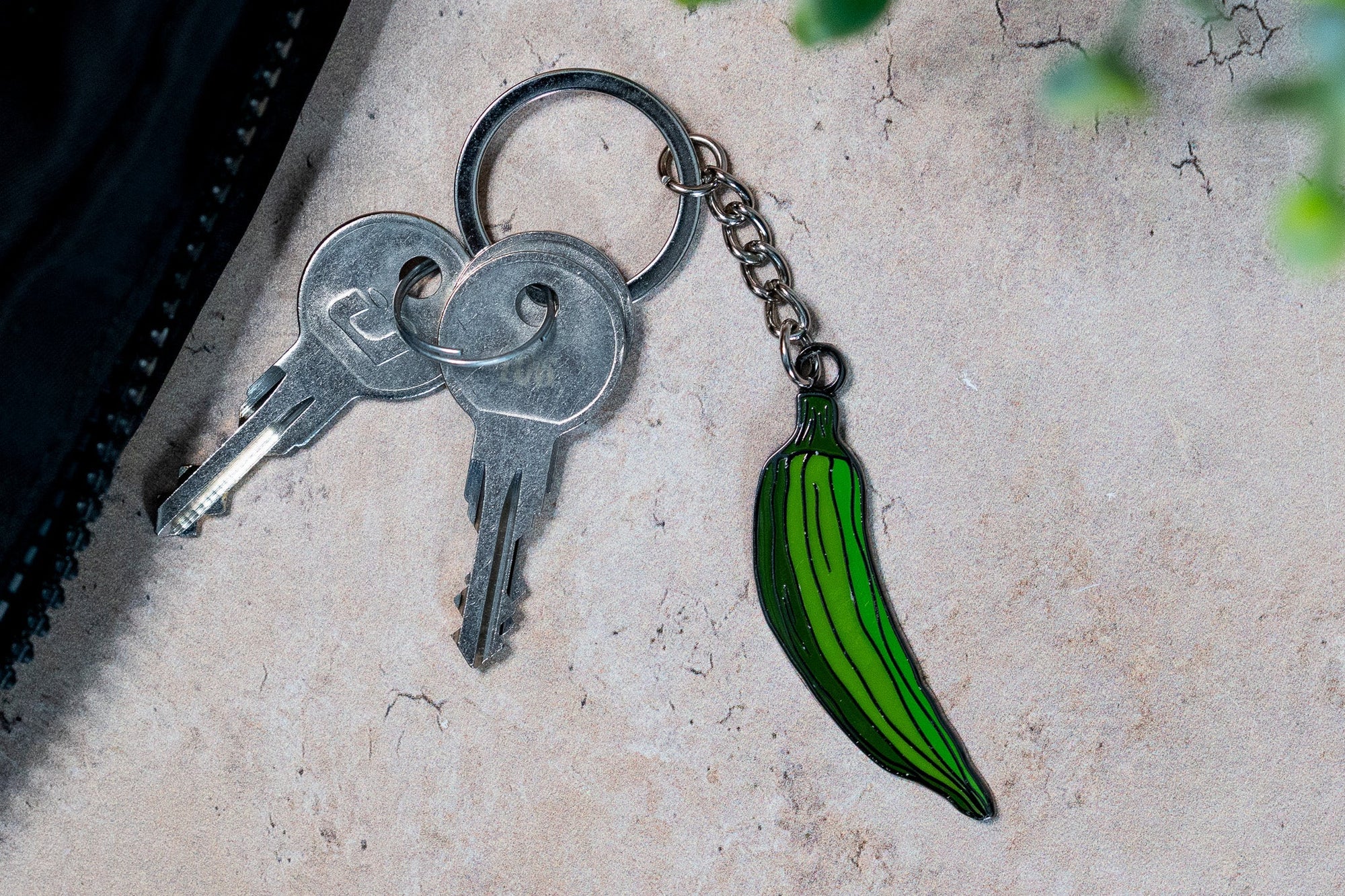 Keychain: Okra